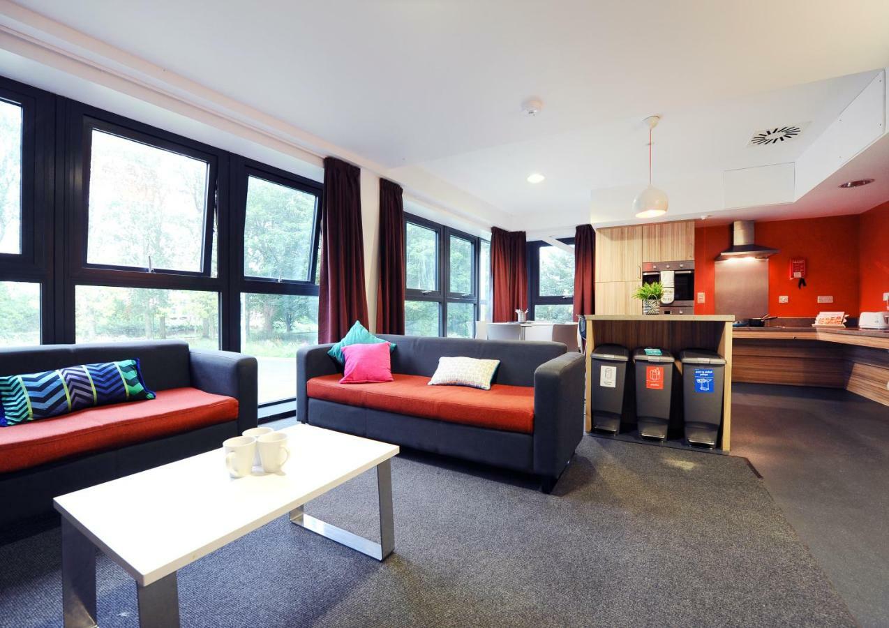 Peel Park Quarter Hostel Salford  Room photo